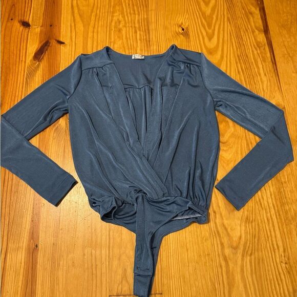 Intimately Free People Turnt Bodysuit Women’s SIZE MED V-Neck Blue Metal FP - Picture 7 of 14